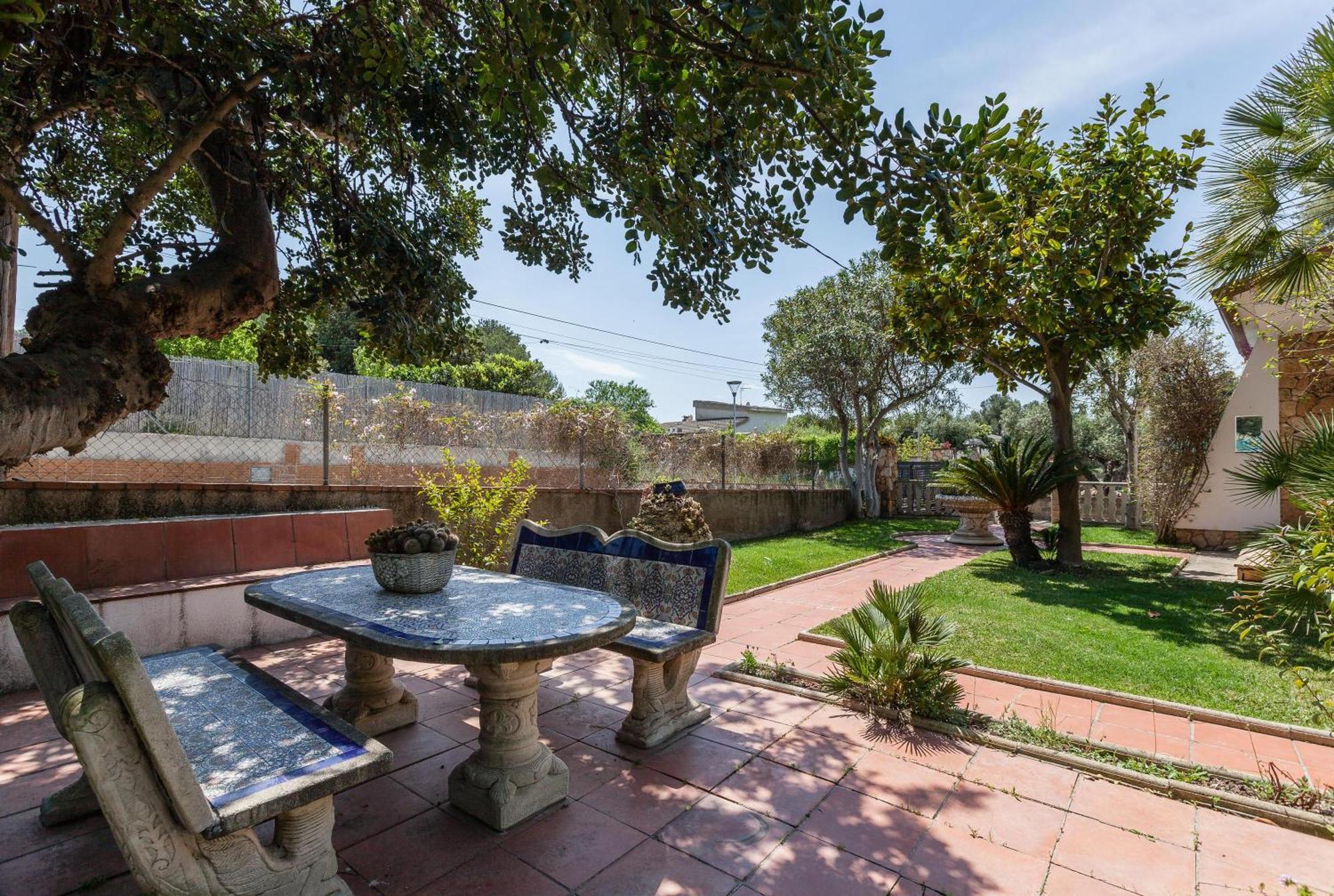 Villa Gessami Bellvei del Penedes Екстериор снимка